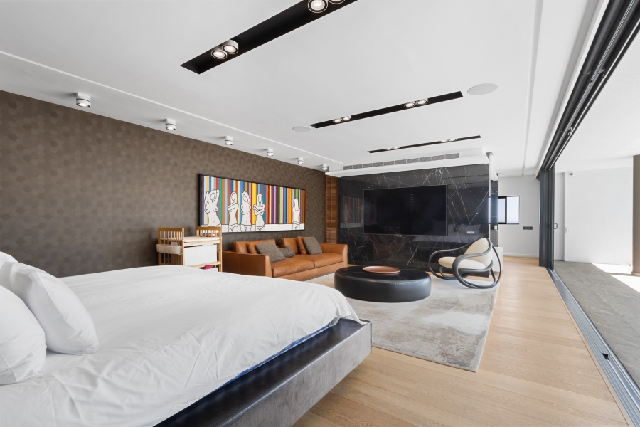 5 Bedroom Property for Sale in Camps Bay Western Cape